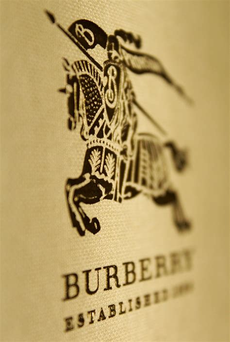 burberry established 1856